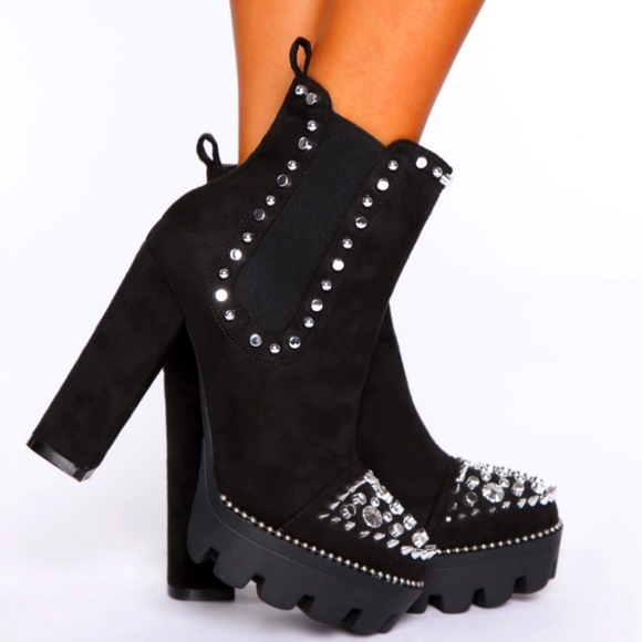 Fashion Nova Shoes - Black Sexy Suede Studded Slip on Comfy Platform Booties Size 10
